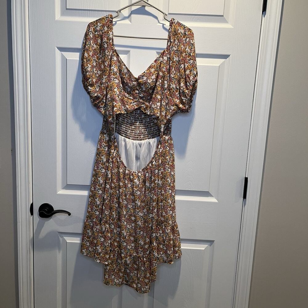 Arula Women’s Floral Size A 1X 14/16 Dress Puff Sleeves Smocked Lined Babydoll